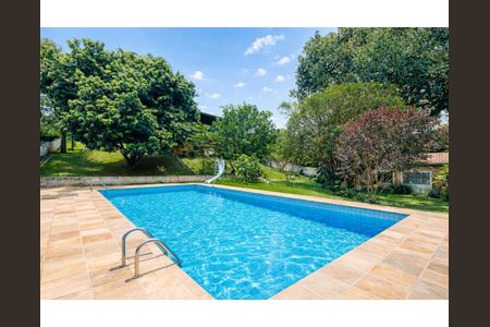 7_photo/94cfaaf3b1.e88dce23af4f3508-ATLAS-b315c8e8-fa80-46f6-a70e-c96fafeac359.jpg de casa à venda com 4 quartos, 464m² em Rio Cotia, Cotia