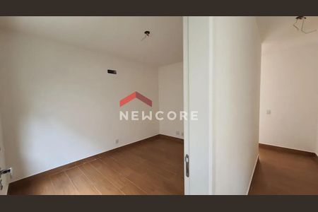 12_photo/94cfaaf3e3.1aa5b8f538f3adaf-ATLAS-2e9f6adc-704c-4f6a-a451-4b07e192057e.jpg de casa de condomínio à venda com 3 quartos, 245m² em Jardim Colibri, Cotia