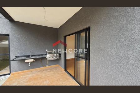 16_photo/94cfaaf3e3.1aa5b8f538f3adaf-ATLAS-d49183a7-cc91-4deb-a0ef-e6d7225a216c.jpg de casa de condomínio à venda com 3 quartos, 245m² em Jardim Colibri, Cotia