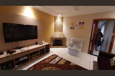 5_photo/94cfaaf46b.cd6912d4e48c45dd-ATLAS-50561b66-0480-4399-89a0-7aa112d81a6a.jpg de casa à venda com 3 quartos, 460m² em Jardim Colibri, Cotia