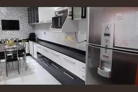 2_photo/94cfaaf46b.cd6912d4e48c45dd-ATLAS-e5358bf9-a0cc-4464-ae36-94a1d32a49f4.jpg de casa à venda com 3 quartos, 460m² em Jardim Colibri, Cotia