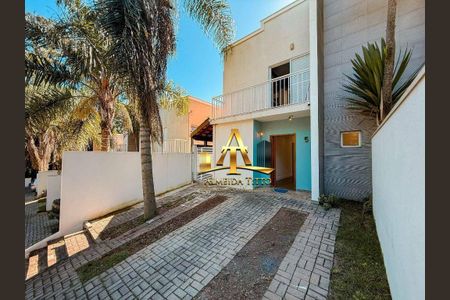 7_photo/94cfaaf6c1.366133b862d47c00-ATLAS-3cc79aa5-c903-46b4-a99e-e10667fb117a.jpg de casa à venda com 3 quartos, 102m² em Jardim Colibri, Cotia