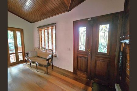 9_photo/94cfaafbb9.14be72f851f11d21-ATLAS-4a5166ca-33f4-4b2e-ad5f-3cb5889fcc9f.jpg de casa à venda com 3 quartos, 200m² em Jardim Colibri, Embu das Artes