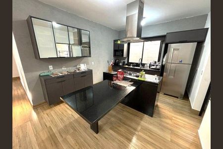 8_photo/94cfaafbe3.ceff8192393c33de-ATLAS-7ea77bea-6090-4ac6-a0ad-c13d3745e649.jpg de casa para alugar com 3 quartos, 260m² em Chacaras Jardim Colibri, Embu das Artes