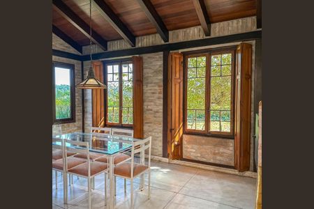 3_photo/94cfab1969.040929e4059d90de-ATLAS-b59c63df-da13-405c-96a9-e2f02e7cf13c.jpg de casa à venda com 5 quartos, 990m² em Vila Real Moinho Velho, Embu das Artes