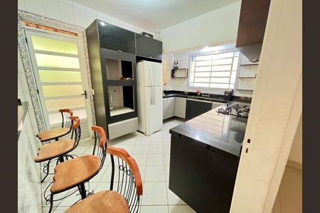 7_photo/94cfab2087.8b9237d3b1c3484a-ATLAS-44250a97-e427-4e3c-994e-0a7b68cba410.jpg de casa à venda com 3 quartos, 94m² em Jardim Colibri II, Embu das Artes