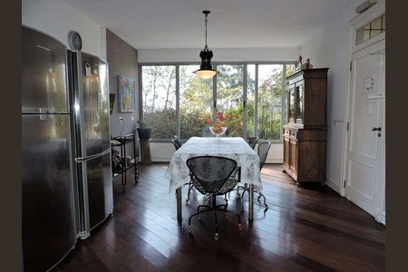 3_photo/94cfab224b.fe134200941fedba-ATLAS-eab29ae8-8e52-4ca0-aeba-7b4d8b06a882.jpg de casa para alugar com 4 quartos, 659m² em Vila Real Moinho Velho, Embu das Artes