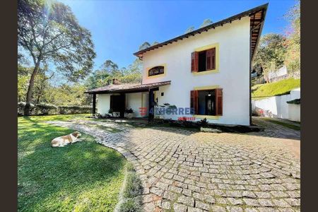 2_photo/94cfab2259.1d1f6fc2226a427b-ATLAS-01e902f1-1cd1-4c85-85eb-dc9cc0202ee2.jpg de casa à venda com 4 quartos, 479m² em Vila Real Moinho Velho, Embu das Artes