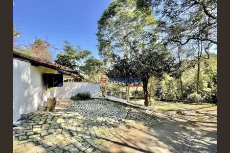 10_photo/94cfab2259.1d1f6fc2226a427b-ATLAS-e1cda393-d3bf-48ef-983c-b53fe1e951e6.jpg de casa à venda com 4 quartos, 479m² em Vila Real Moinho Velho, Embu das Artes