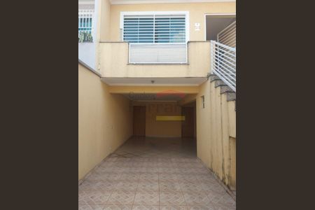 6_photo/94cfab32e3.f593c65414f33db3-ATLAS-f2284982-a923-4f2e-93b0-aa9347a065bc.jpg de casa à venda com 3 quartos, 180m² em Jardim Vista Alegre, Embu das Artes