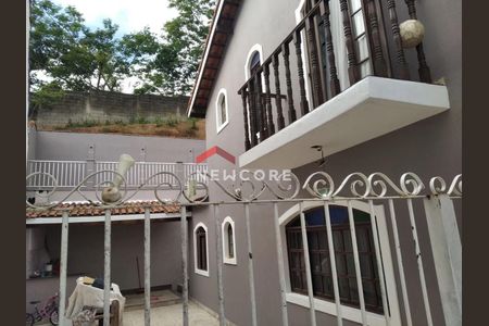 2_photo/94cfab3edd.5d1d6780e0822bc3-ATLAS-0c56f3fe-4edb-491c-9516-4b3e444111ef.jpg de casa à venda com 4 quartos, 175m² em Jardim Santa Rita (Km 25), Embu das Artes