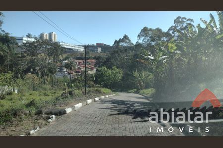 5_photo/94cfab3ee9.0c6161ab2d998439-ATLAS-7280a8d8-67bd-413b-af11-75c1ffa3f3c8.jpg de casa à venda com 2 quartos, m² em Jardim Santa Rita (Km 25), Embu das Artes