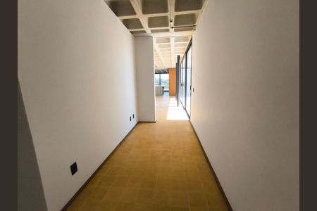 1_photo/94cfab417d.4b1885837c1b9428-ATLAS-9b2c99cc-2c88-42b4-a0ff-e5fb615839f1.jpg de casa à venda com 4 quartos, 365m² em Centro, Embu das Artes