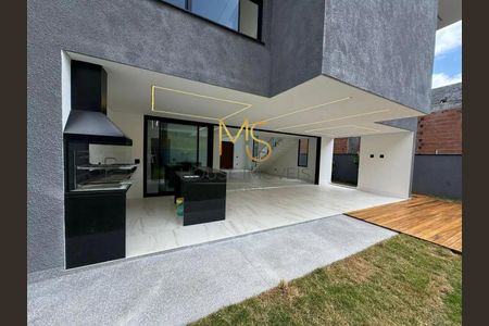 5_photo/94cfab46b7.6ba4ef9df26df2e3-ATLAS-385c639e-0c3a-47f2-92e5-4de1ac1d7edb.jpg de casa à venda com 4 quartos, 320m² em Centro, Embu das Artes