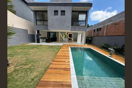 10_photo/94cfab46b7.6ba4ef9df26df2e3-ATLAS-c06a8cfd-6b7f-4981-bc3c-31ffa53c4259.jpg de casa à venda com 4 quartos, 320m² em Centro, Embu das Artes