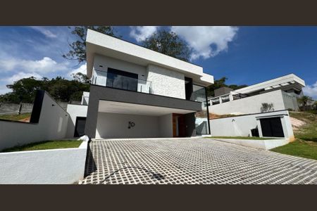 4_photo/94cfab46c7.9b0e853e47463488-ATLAS-391e1e52-756d-4e73-bb78-282a49941fe1.jpg de casa à venda com 4 quartos, 300m² em Jardim Vista Alegre, Embu das Artes