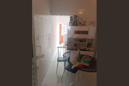 1_photo/94cfab47bb.15604e16f11eddfa-ATLAS-1e39d2bf-5cf3-43c5-aeb6-2cb92fb15b90.jpg de casa à venda com 4 quartos, 200m² em Jardim Santa Rita (Km 25), Embu das Artes