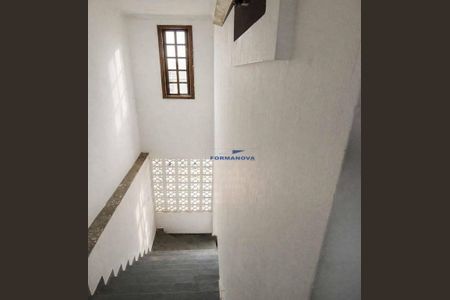 9_photo/94cfab6b63.7a69ff73eb43ff8d-ATLAS-f549e3d4-e43d-4879-a270-d9326518bcb9.jpg de casa para alugar com 3 quartos, 173m² em Jardim Silvia, Embu das Artes