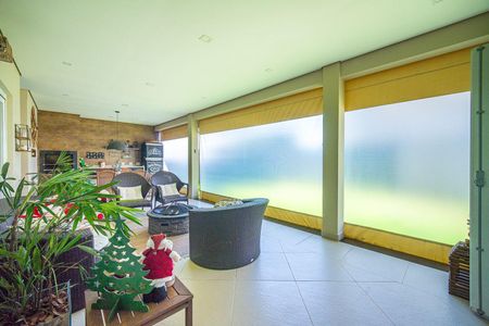 5_photo/94cfabab83.ceff8192393c33de-ATLAS-064691a2-8501-4bcc-a2af-d8377b01647b.jpg de casa para alugar com 3 quartos, 355m² em Jardim Indaia, Embu das Artes