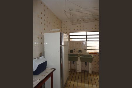 23_photo/94cfabca8f.fe96b63aec789ef1-ATLAS-03f2d3ec-1361-414e-b2a7-30973047b5fe.jpg de casa à venda com 4 quartos, 541m² em Chácaras São Cristovao, Embu das Artes