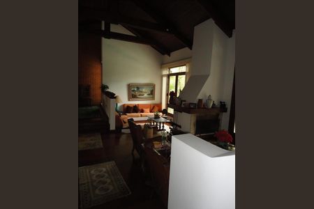 2_photo/94cfabca8f.fe96b63aec789ef1-ATLAS-de0516fd-fb22-4784-847e-db5c730fe137.jpg de casa à venda com 4 quartos, 542m² em Chácaras São Cristovao, Embu das Artes