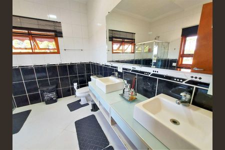 23_photo/94cfae8f21.49e5f4e107e90c19-ATLAS-a3d77241-27f9-42bf-a703-3d00f60856d9.jpg de casa à venda com 3 quartos, 460m² em Chácara dos Manacás, Cotia