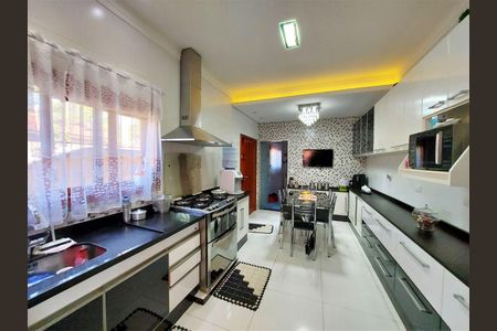 10_photo/94cfae8f21.49e5f4e107e90c19-ATLAS-a6b0b675-7765-4e42-a24a-89efcedec7c9.jpg de casa à venda com 3 quartos, 460m² em Chácara dos Manacás, Cotia