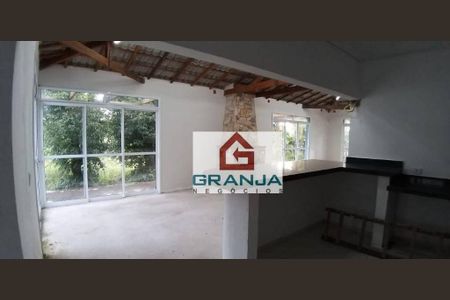 1_photo/94cfaec4d1.56ba614bac70af4e-ATLAS-059e5eae-a4c4-444f-9331-edd388a5ea7c.jpg de casa à venda com 5 quartos, 350m² em Caputera, Cotia