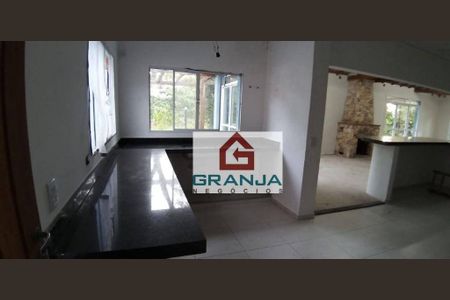 8_photo/94cfaec4d1.56ba614bac70af4e-ATLAS-1fd05955-77d3-464e-addf-ea0986d4baa3.jpg de casa à venda com 5 quartos, 350m² em Caputera, Cotia