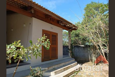 8_photo/94cfaed04d.6b2453e70642c87c-ATLAS-3286d03f-450f-49f4-aa17-5cfa89e8d5ab.jpg de casa à venda com 2 quartos, 470m² em Jardim das Cerejeiras, Cotia