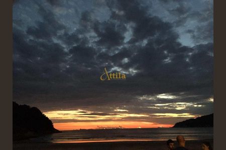 2_photo/94d1fdddfd.d064f87ba2f4a60c-ATLAS-02300c80-a91c-4d50-be91-533e7da4b354.jpg de casa à venda com 4 quartos, 420m² em Jardim Guaiuba, Guarujá