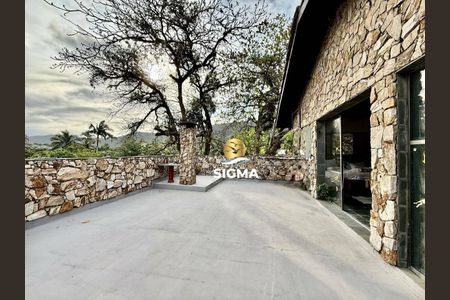 2_photo/94d1fdde39.b88c9f23dde11cca-ATLAS-258a4a78-0914-4d1d-90c7-a32a611e7e7d.jpg de casa à venda com 6 quartos, 400m² em Jardim Guaiuba, Guarujá