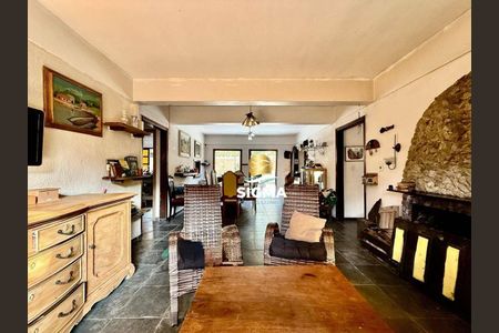 5_photo/94d1fdde39.b88c9f23dde11cca-ATLAS-31226444-0c5d-47b1-8ca2-4bee38b1f64b.jpg de casa à venda com 6 quartos, 400m² em Jardim Guaiuba, Guarujá