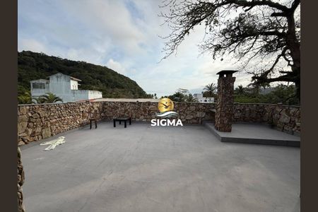 8_photo/94d1fdde39.b88c9f23dde11cca-ATLAS-918140a6-ff27-4d7d-9ec6-2731abc5a3e5.jpg de casa à venda com 6 quartos, 400m² em Jardim Guaiuba, Guarujá