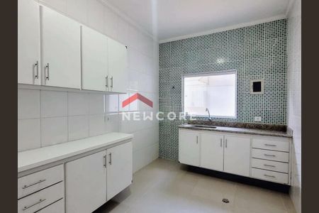 17_photo/94d1fddf97.93b8fa184532727f-ATLAS-1040a2b3-45f3-447b-90f6-13ff9f774d17.jpg de casa à venda com 3 quartos, 170m² em Jardim Guaiuba, Guarujá