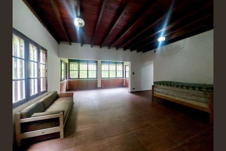 7_photo/94d1fddfed.f34ea19b5153c875-ATLAS-5d00fa3b-5a5b-4697-9266-2dfe7a65be2f.jpg de casa à venda com 4 quartos, 190m² em Jardim Guaiuba, Guarujá