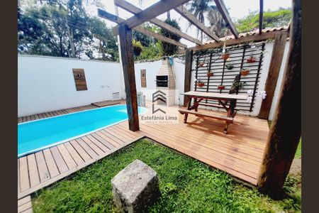 4_photo/94d1fddff3.0473144d3f262afb-ATLAS-5dd095a8-4a01-42d6-85e7-069e8bba27c7.jpg de casa à venda com 4 quartos, 120m² em Jardim Guaiuba, Guarujá