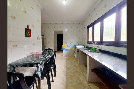 10_photo/94d1fde027.324ef32233bebc96-ATLAS-94bbf9d0-3c4c-4228-a313-5ad5e63d07ea.jpg de casa à venda com 6 quartos, 168m² em Jardim Guaiuba, Guarujá