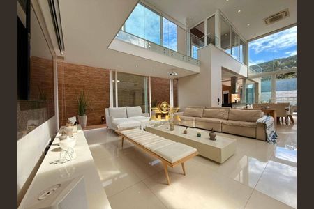 9_photo/94d1fde083.f7e81ba1849dc159-ATLAS-8dbb2f24-50e4-4525-8a7a-592ba1bb48b9.jpg de casa à venda com 4 quartos, 450m² em Jardim Guaiuba, Guarujá