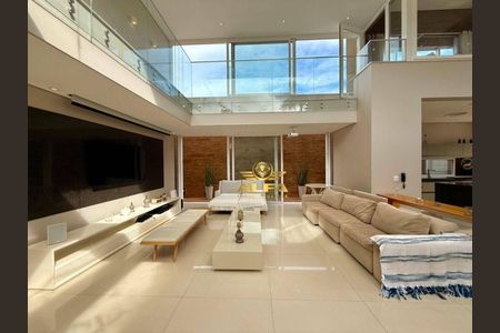 12_photo/94d1fde083.f7e81ba1849dc159-ATLAS-986a3040-1058-4b55-ad3e-ecbfb9fce45e.jpg de casa à venda com 4 quartos, 450m² em Jardim Guaiuba, Guarujá