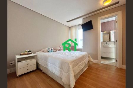 9_photo/94d1fde08f.f260ac68d3d88831-ATLAS-c60fd4d0-160d-4d29-abd3-e8a0f95b28e2.jpg de casa para alugar com 4 quartos, 458m² em Jardim Guaiuba, Guarujá