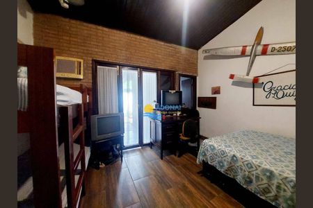 4_photo/94d1fde091.8cbbc6e43ead3576-ATLAS-6a16e27a-9b8a-4201-b24f-8b7a600e8fae.jpg de casa à venda com 4 quartos, 250m² em Jardim Guaiuba, Guarujá