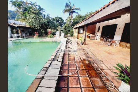 33_photo/94d1fde091.8cbbc6e43ead3576-ATLAS-a4c2a91f-a8ca-4b4e-8cb8-8c6719ce7196.jpg de casa à venda com 4 quartos, 250m² em Jardim Guaiuba, Guarujá
