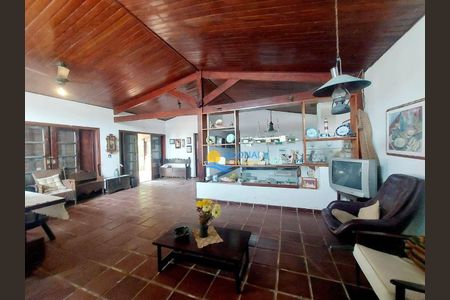 7_photo/94d1fde091.8cbbc6e43ead3576-ATLAS-b57705c2-1623-4e73-90f4-a4a9bde69a9d.jpg de casa à venda com 4 quartos, 250m² em Jardim Guaiuba, Guarujá