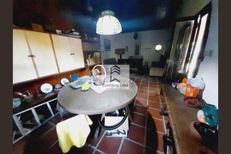 31_photo/94d1fde091.8cbbc6e43ead3576-ATLAS-e15c525e-34c8-4a29-8747-206b05581225.jpg de casa à venda com 4 quartos, 250m² em Jardim Guaiuba, Guarujá