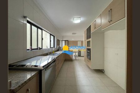 8_photo/94d1fde095.24c10539c37bea57-ATLAS-4831baeb-fd64-44f9-8166-b06e9f5aa3d6.jpg de casa à venda com 4 quartos, 285m² em Jardim Guaiuba, Guarujá