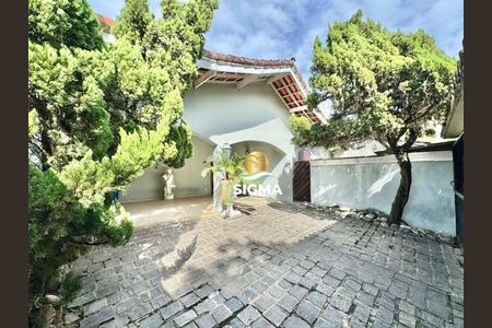 7_photo/94d1fde095.59abdc00308a7dc6-ATLAS-7fc81b83-0421-4c8c-b54b-2e138aacbff2.jpg de casa à venda com 4 quartos, 272m² em Jardim Guaiuba, Guarujá