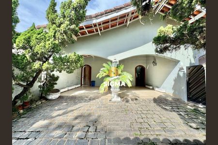 8_photo/94d1fde095.59abdc00308a7dc6-ATLAS-fb231363-b5d8-4a32-995d-d75e4e429840.jpg de casa à venda com 4 quartos, 272m² em Jardim Guaiuba, Guarujá