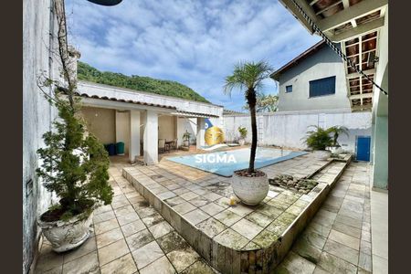 5_photo/94d1fde095.9d62688e0a8adced-ATLAS-2f8592d2-a131-4b39-b4a3-1aed6b7cbc09.jpg de casa à venda com 4 quartos, 273m² em Jardim Guaiuba, Guarujá