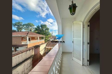 34_photo/94d1fde0a5.7e2ea02b9085bf9d-ATLAS-5d7c6fb0-65b2-4a20-8d02-d53abade5cea.jpg de casa à venda com 6 quartos, 270m² em Jardim Guaiuba, Guarujá